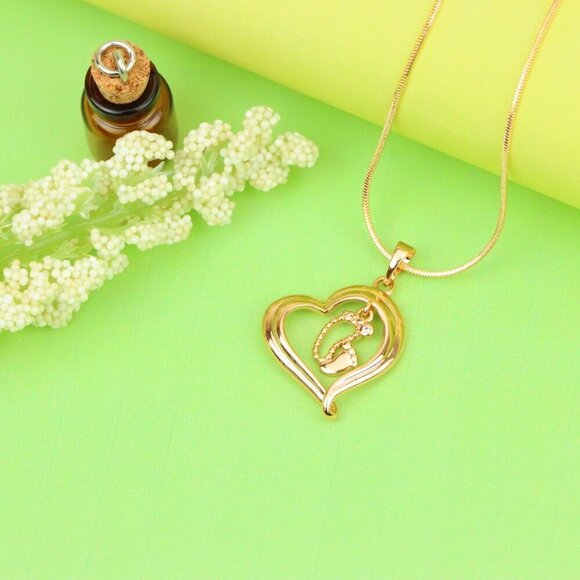 "Rose Gold Heart Pendant with Baby Footprint Charm – Elegant Look, XPPT1199 - Picture 9 of 13